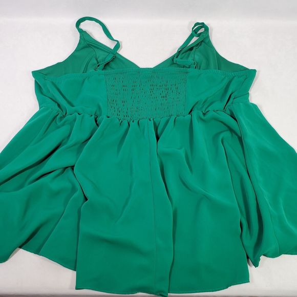 Torrid Emerald Green Tank Top Sz 3 Cami Camisole Flowy Dressy Holiday Christmas - Picture 8 of 11